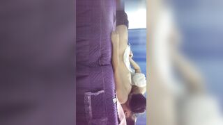 杰哥吮吸骚妇粉嫩乳头91爸爸们觉得如何？