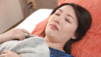 MOND-297 [中文字幕] 美丽的邻居人妻气质优雅但是内心寂寞，被我乘虚而入双双沉沦 葉山さゆり